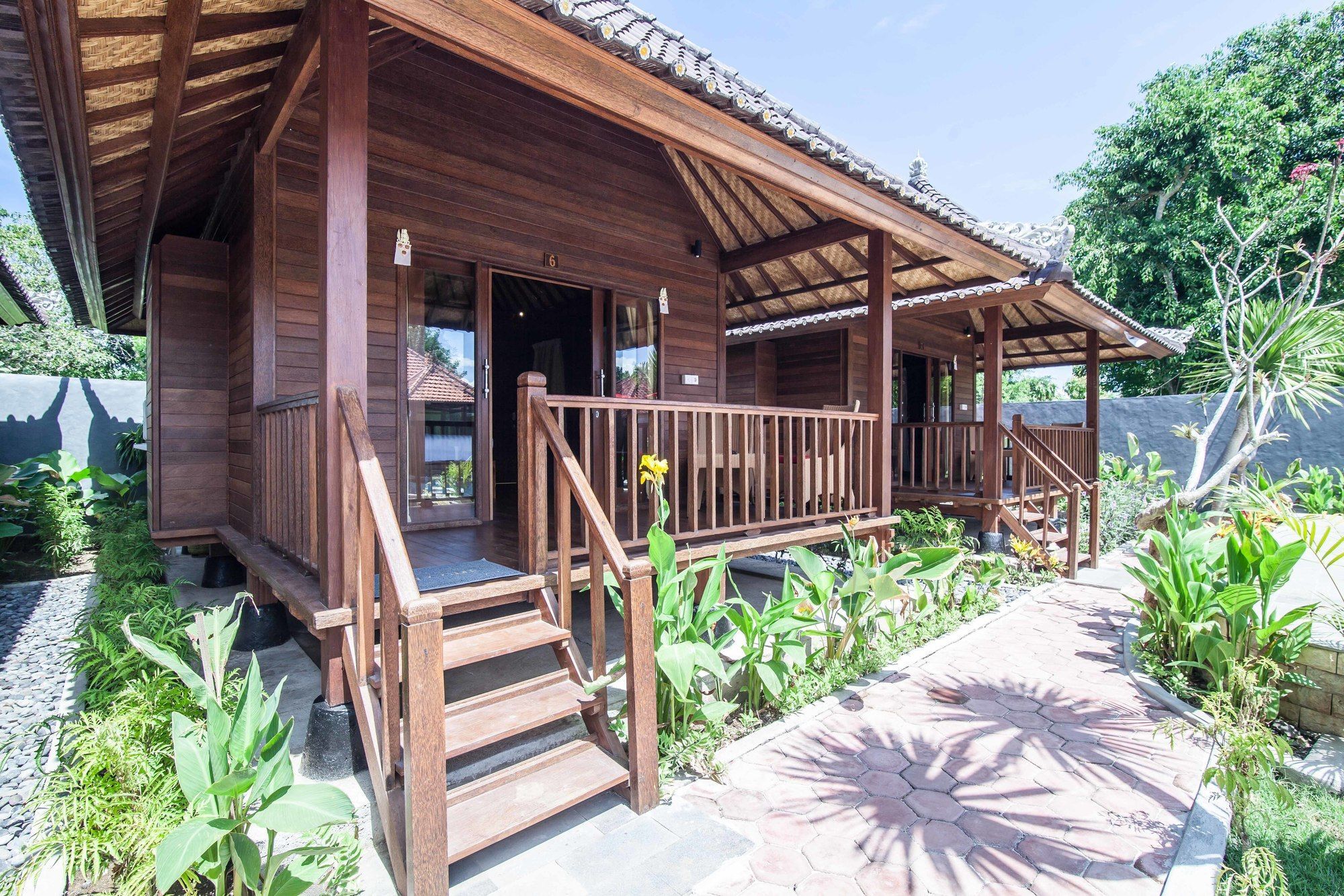 Garden Cottage Lembongan & Hostel Nusa Lembongan  Exterior photo