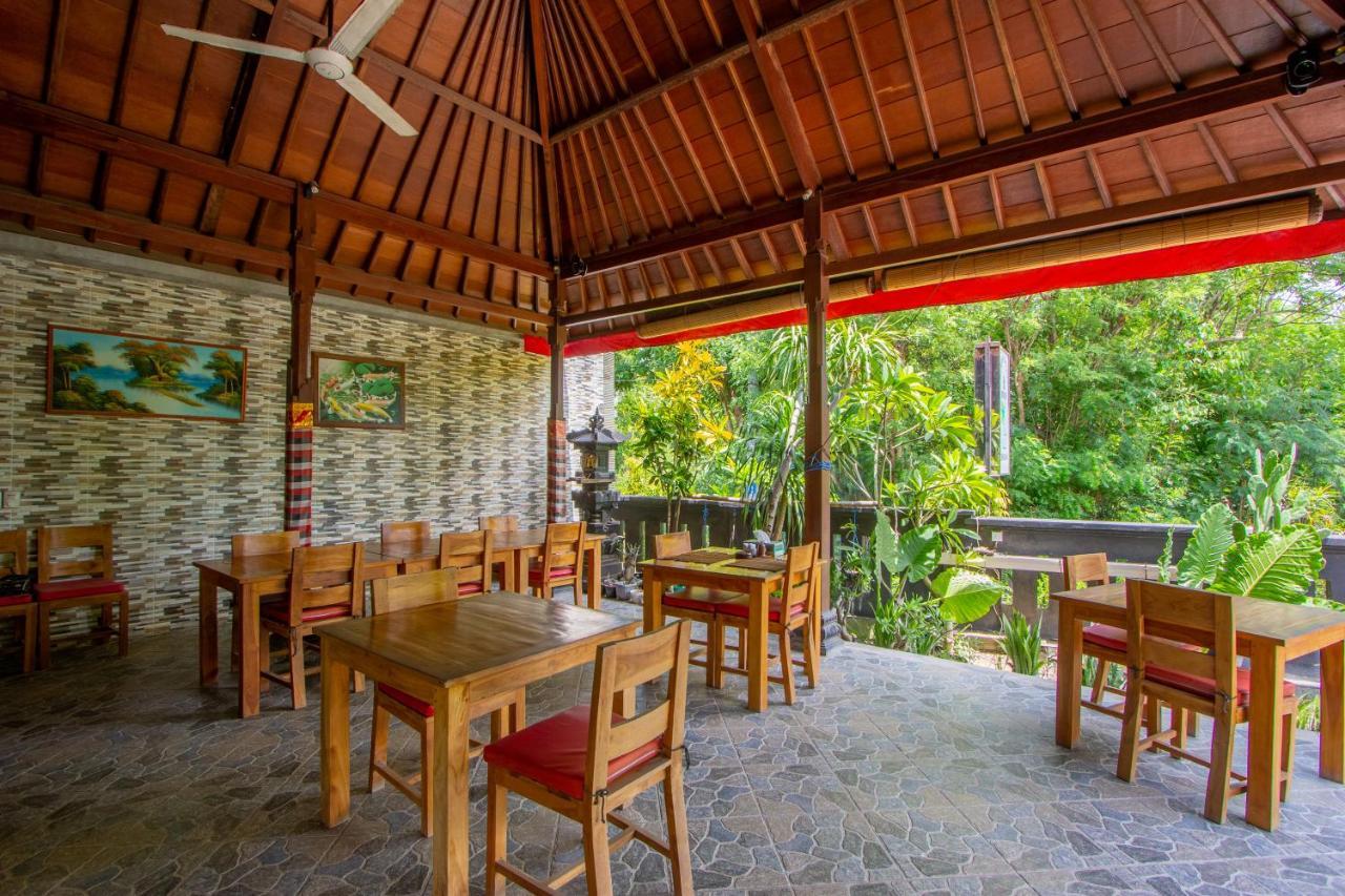 Garden Cottage Lembongan & Hostel Nusa Lembongan  Exterior photo
